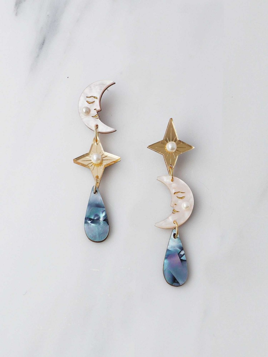 Clip-Ons Wolf & Moon | Celestial Earrings - Clip-On